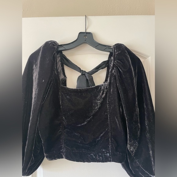 SOLD | Free People | Black Velvet Puff Sleeve Top - Picture 5 of 8